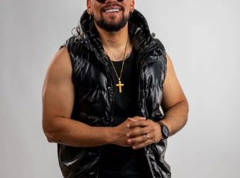 Carlos Lachmann lanza el tema «Un millón de primaveras» en versión merengue